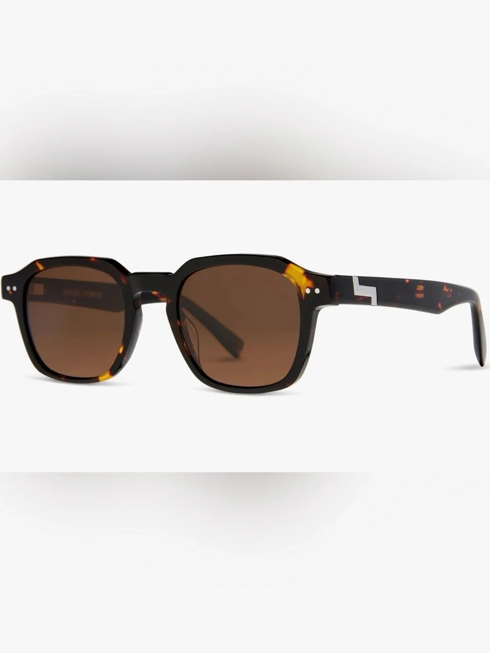 Kiara Black Frame Sunglasses with Brown Lenses. New w Case